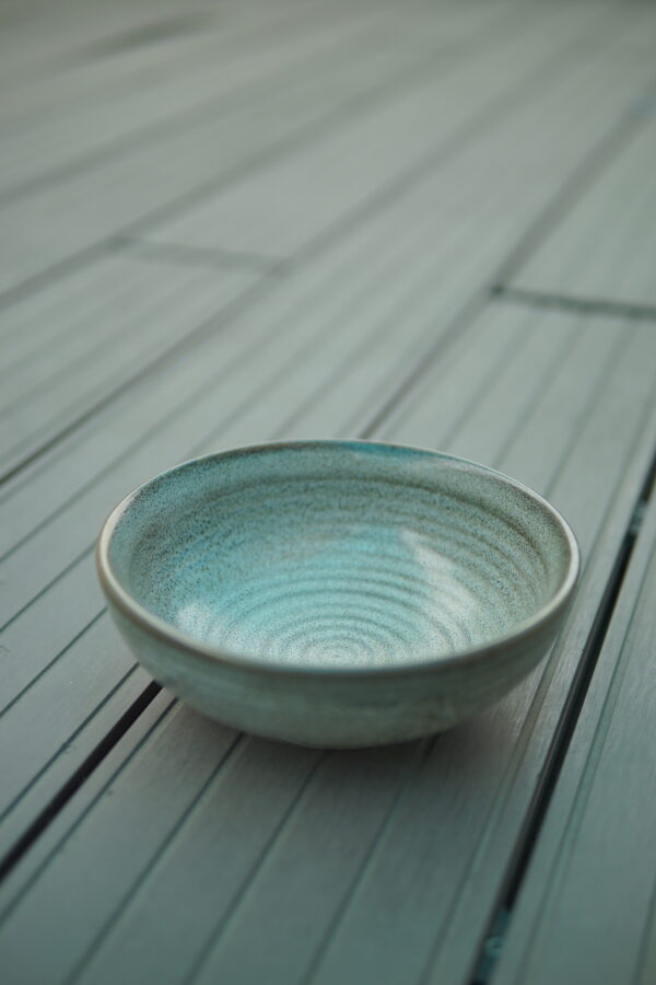 Rustic Ceramic Bowl - Hình ảnh 3